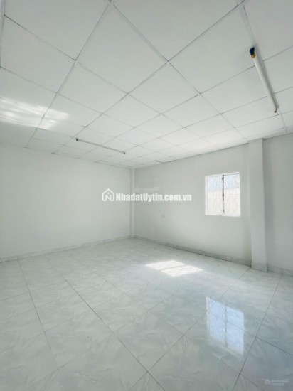 Bán nhà ở đường Nguyễn Văn Dung. Phường 6, Gò Vấp, cách bờ kênh Tham Lương 3m, vị trí đẹp, ở ngay giá chỉ 4,8 tỷ